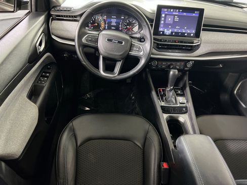 Used 2022 Jeep Compass Latitude w/ Convenience Group AWD/4WD image 21
