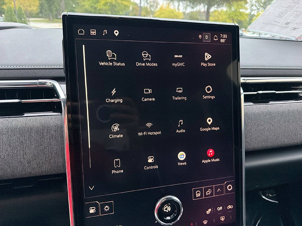 Used 2026 GMC Sierra EV Elevation AWD/4WD image 18