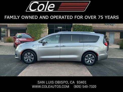 Used 2018 Chrysler Pacifica Limited w/ Advanced Safetytec Group image 1