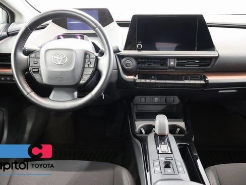 Used 2024 Toyota Prius Prime FWD image 15