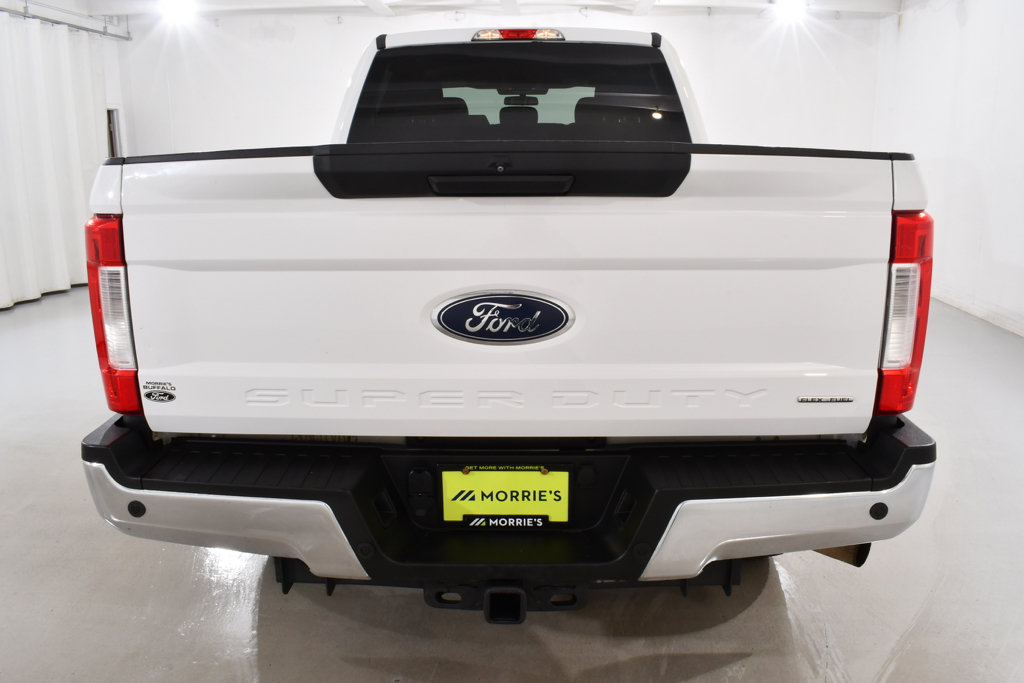 Used 2017 Ford F250 XLT w/ XLT Value Package AWD/4WD image 13