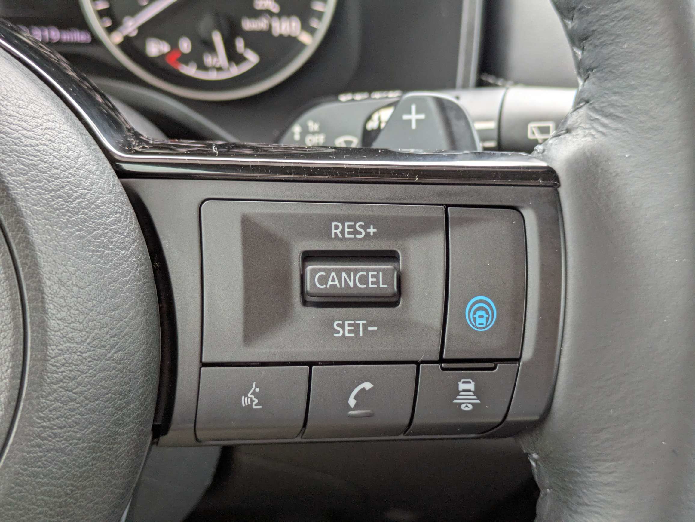 Used 2021 Nissan Rogue SL w/ Premium Package FWD image 26