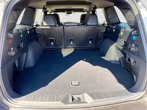 New 2026 Subaru Outback Premium image 32