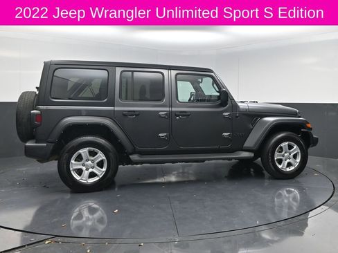 Used 2022 Jeep Wrangler Unlimited Sport S image 4