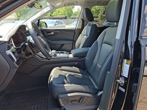 Used 2023 Audi Q7 3.0T Premium Plus AWD/4WD image 11