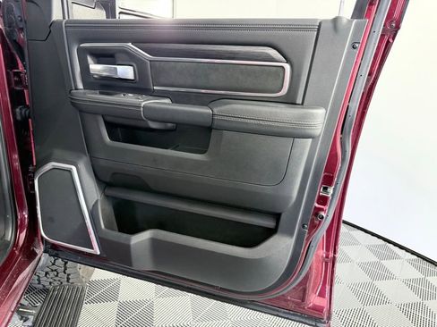 Used 2024 RAM 2500 Laramie w/ Sport Appearance Package image 10