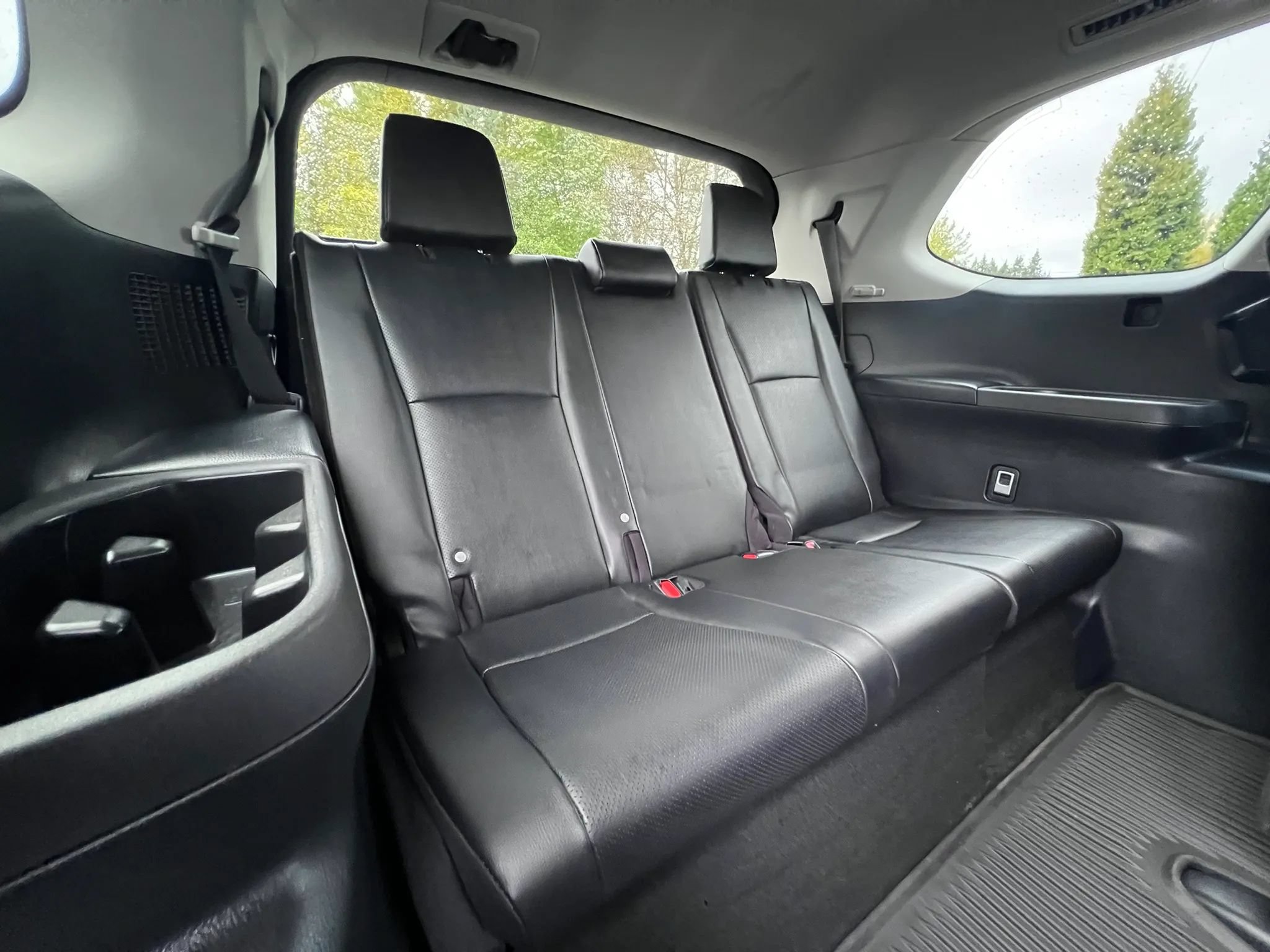 Used 2024 Toyota Grand Highlander AWD Hybrid image 42