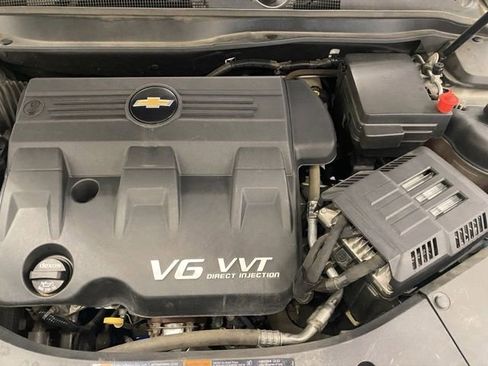 Used 2017 Chevrolet Equinox Premier w/ Enhanced Convenience Package AWD/4WD image 26