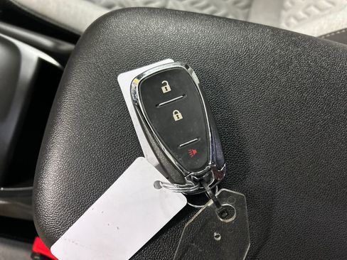 Used 2023 Chevrolet Equinox LS w/ LS Convenience Package image 22