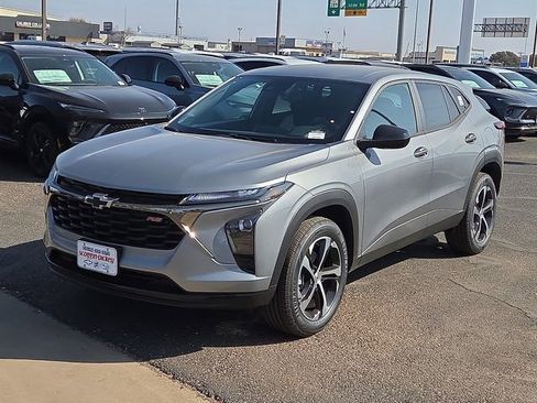New 2026 Chevrolet Trax RS image 1