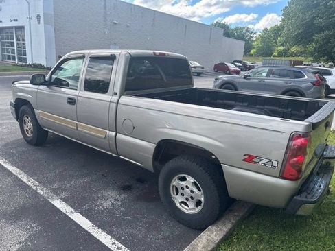 Used 2003 Chevrolet Silverado 1500 LS w/ Off-Road Package AWD/4WD image 3