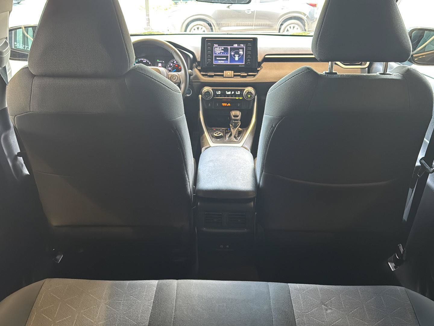Used 2020 Toyota RAV4 XLE w/ XLE Grade Weather Package AWD/4WD image 23
