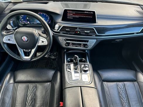 Used 2022 BMW ALPINA B7 xDrive w/ Luxury Rear Seating Package AWD/4WD image 14
