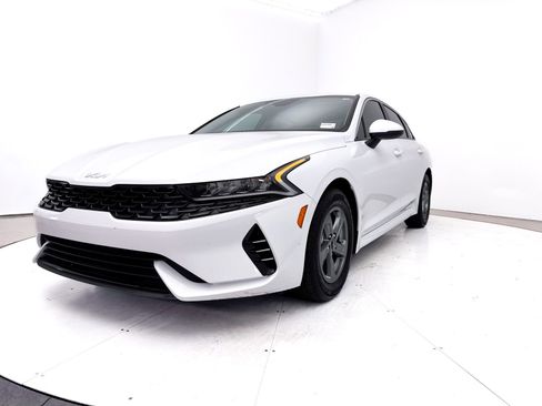 Used 2024 Kia K5 LXS FWD image 13