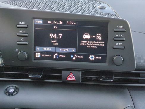 New 2026 Hyundai Elantra Sport FWD image 14