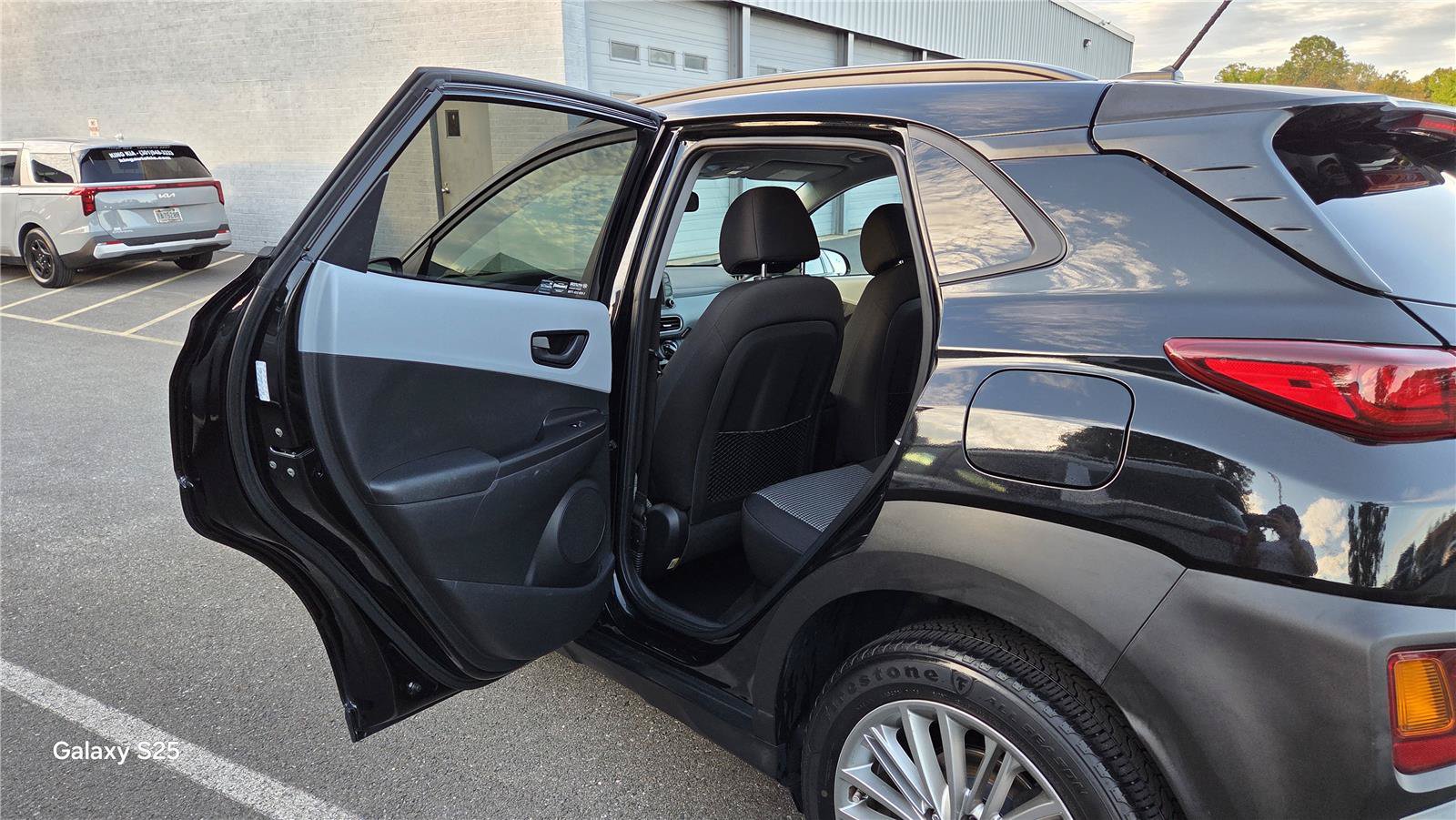 Used 2019 Hyundai Kona SEL FWD image 24