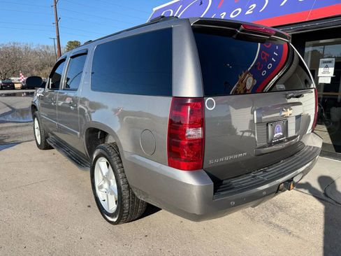 Used 2008 Chevrolet Suburban LS w/ Convenience Package 1 image 6
