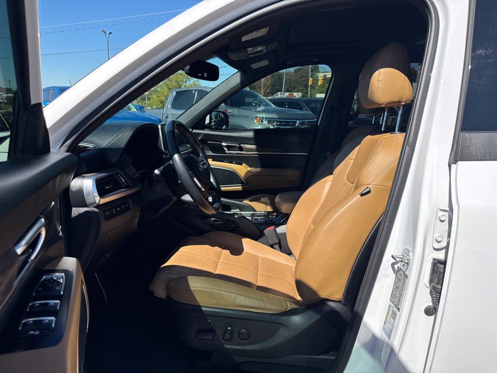 Used 2021 Kia Telluride SX w/ Nightfall Edition Package AWD/4WD image 13