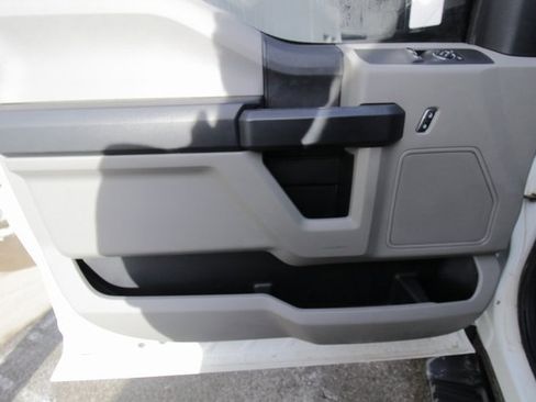 Used 2021 Ford F550 4x4 Regular Cab Super Duty image 22