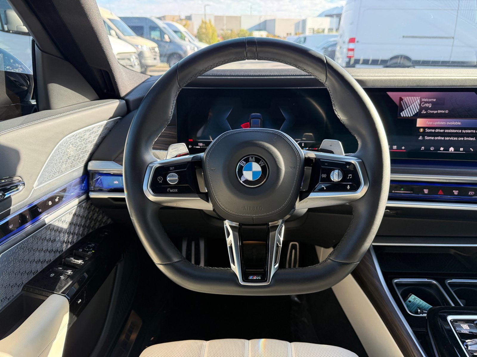 Used 2023 BMW 760i xDrive w/ Executive Package AWD/4WD image 9
