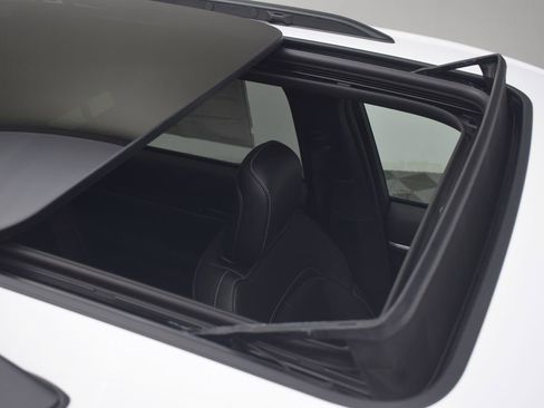 New 2026 Jeep Grand Cherokee L Limited image 6