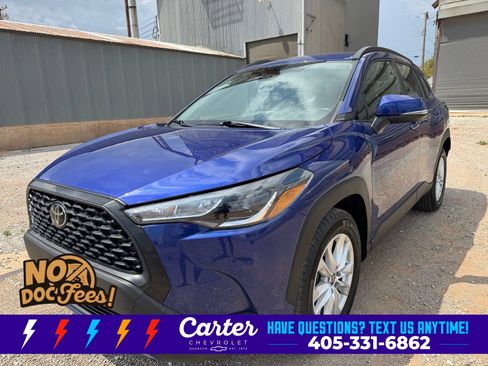 Used 2024 Toyota Corolla Cross LE FWD image 7