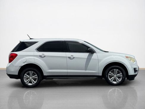 Used 2015 Chevrolet Equinox LS FWD image 11
