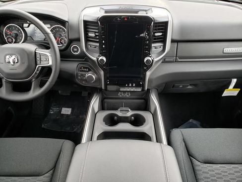 New 2026 RAM 1500 Big Horn AWD/4WD image 8