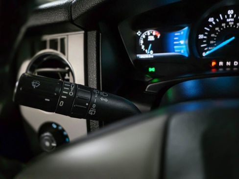 Used 2017 Ford Expedition EL Limited image 22