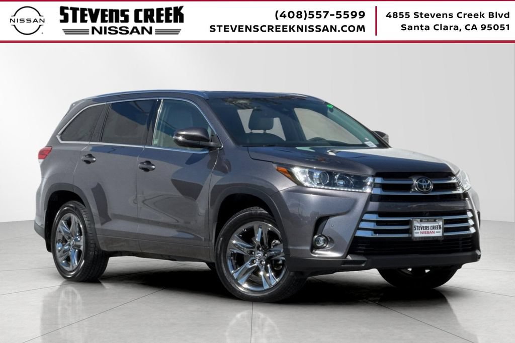 Used 2019 Toyota Highlander Limited Platinum AWD/4WD image 1