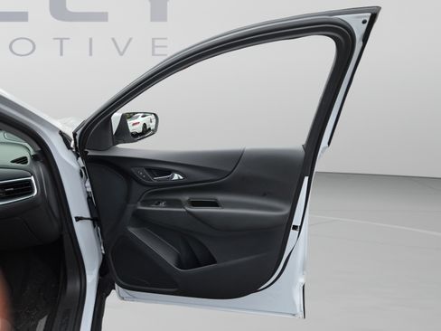 Used 2022 Chevrolet Equinox LT FWD image 21