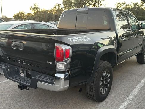 Certified 2023 Toyota Tacoma TRD Off-Road image 7