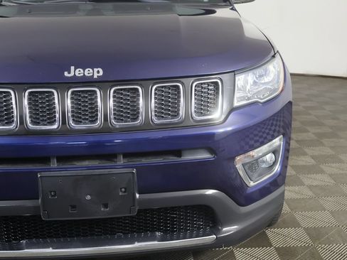 Used 2019 Jeep Compass Limited AWD/4WD image 11