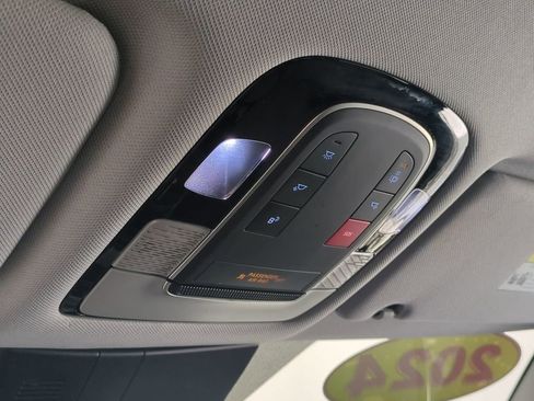 Used 2024 Hyundai Palisade SEL FWD image 24