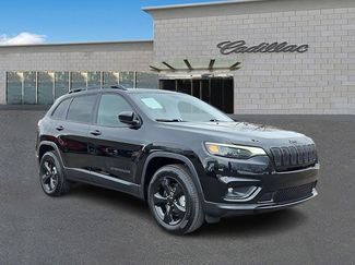 Used 2019 Jeep Cherokee Latitude Plus video 1
