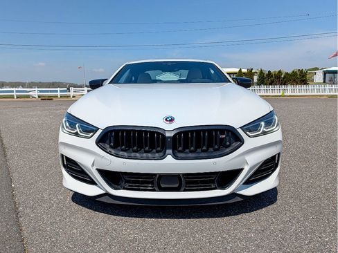 Used 2023 BMW M850i xDrive Coupe AWD/4WD image 2