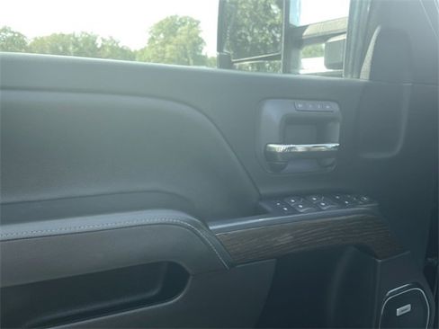 Certified 2018 GMC Sierra 3500 Denali w/ Duramax Plus Package image 29