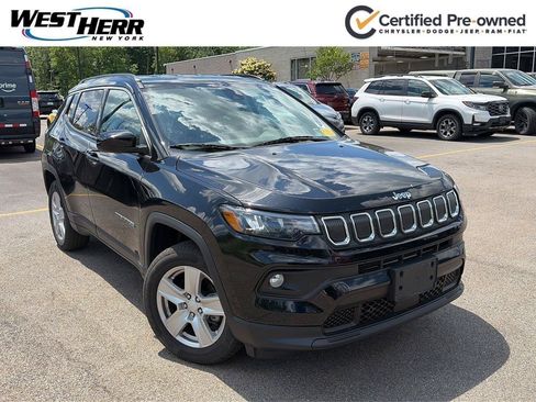 Used 2022 Jeep Compass Latitude w/ Convenience Group AWD/4WD image 39