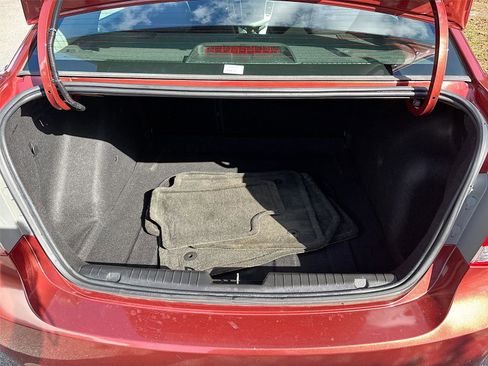 Used 2013 Chevrolet Cruze LT image 23