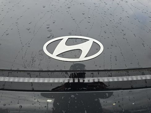 Certified 2024 Hyundai Kona SE FWD image 30