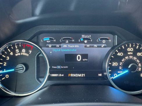 Used 2015 Ford F150 King Ranch w/ Equipment Group 601A Luxury AWD/4WD image 12