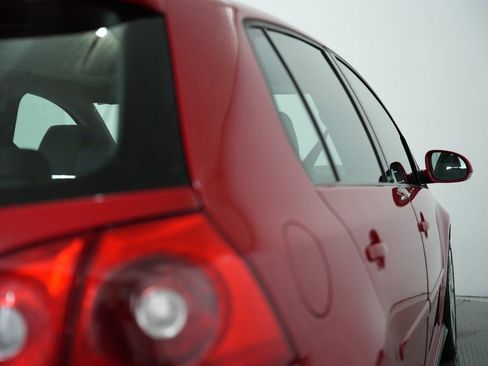 Used 2009 Volkswagen GTI 4-Door image 54