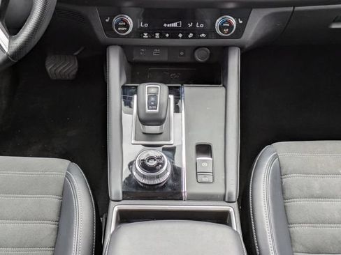 Used 2024 Mitsubishi Outlander SE FWD image 20