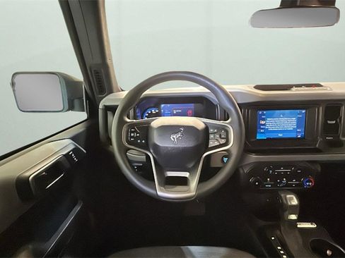 Used 2021 Ford Bronco 4-Door image 11