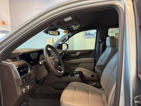 Used 2026 GMC Yukon Elevation image 13