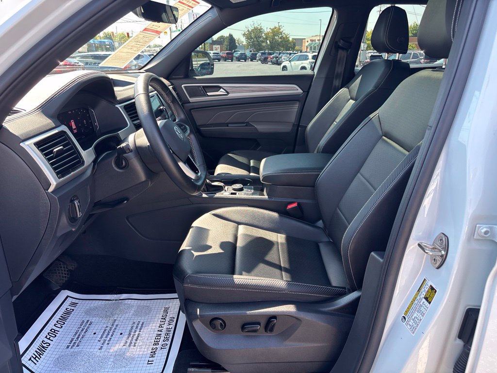 Used 2023 Volkswagen Atlas Cross Sport SE AWD/4WD image 18