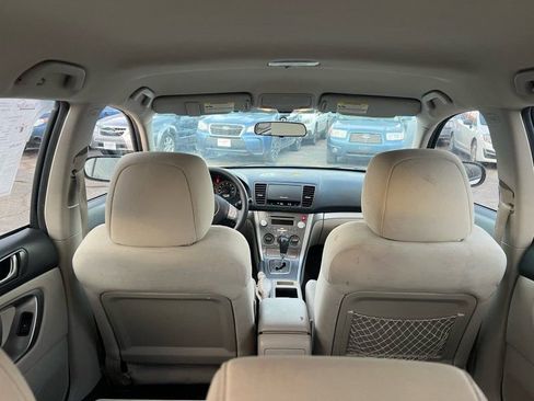 Used 2009 Subaru Outback 2.5i image 10