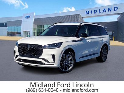 Used 2025 Lincoln Aviator AWD w/ Jet Appearance Package