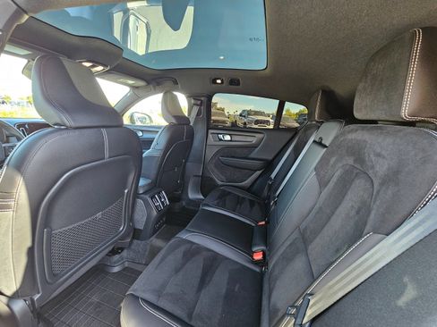 Used 2024 Volvo C40 P8 Recharge Ultimate w/ Protection Package Premier AWD/4WD image 23