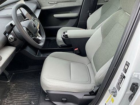 New 2026 Volvo EX30 Cross Country Ultra w/ Protection Package Premier AWD/4WD image 14